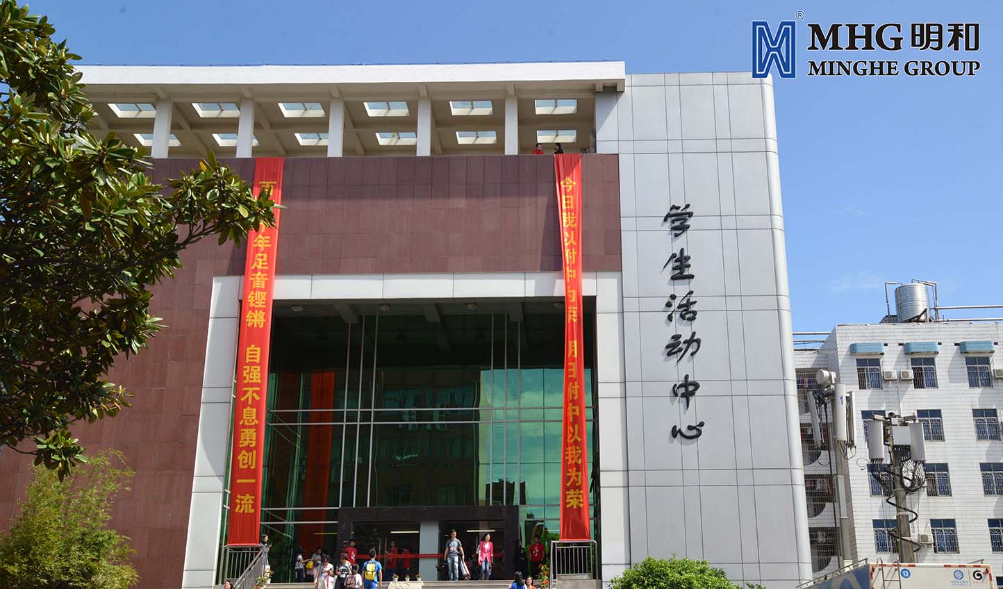 ��������������������ʦ����110����У��