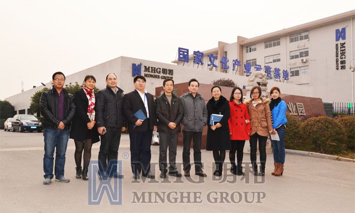 �������Ļ�������ų������ݰ�ٲ������ʵ��п���