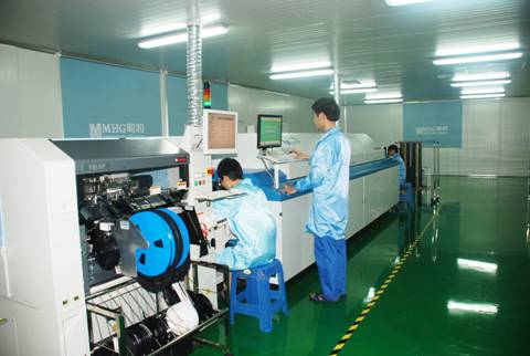 �ҹ�˾����LED��ʾ���Զ������߼��Ƚ�������װ��