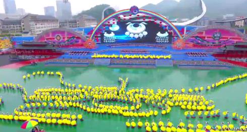 ��������60����ح�ⳡʢ��ٹ���Ŀ��