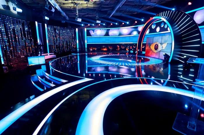 ����̨�ݲ���LED���־۹��