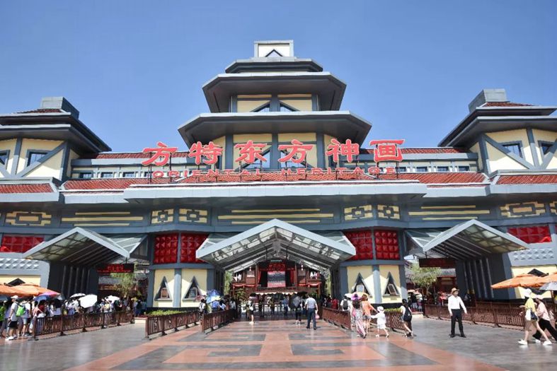 �������ʽ�����Ʒ �����λó���ح������ϵ�����⹫԰���㴩Խ��ԭǧ�꣡