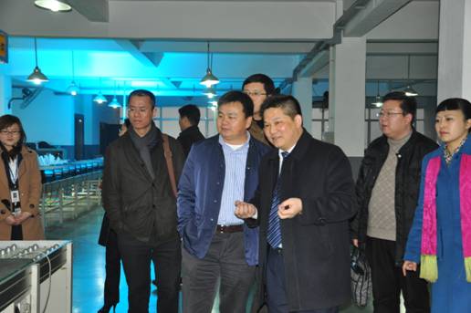 ������ͬ�񴦳�����һ�������ҹ�˾LED��װ����ˮ��