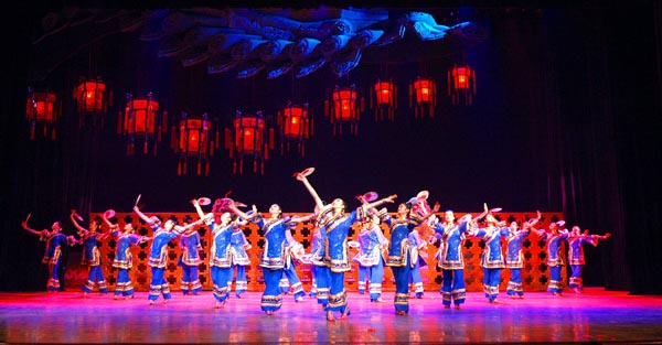 �������ʹ����̨�ƾ߶�������������ԭ��������硶һ�����桷����������������Ϊ���Ϲ�����������һ���߹��������Ӿ�ʢ����������������