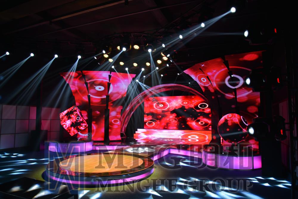 �����³�һ�����в�Ʒչʾ��