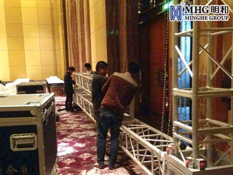 ��̨�ʩ��