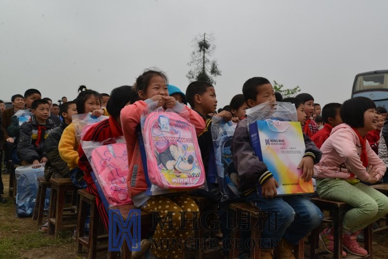 �������ʸ߹�Ϊѧ���������Ű�������