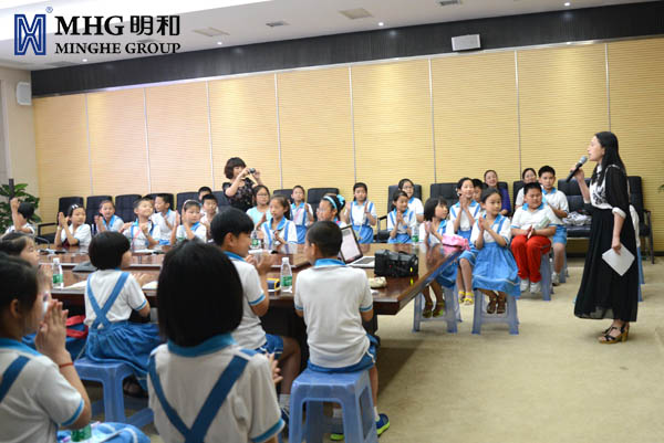 ����Сѧʦ������лл�������ʽӴ�