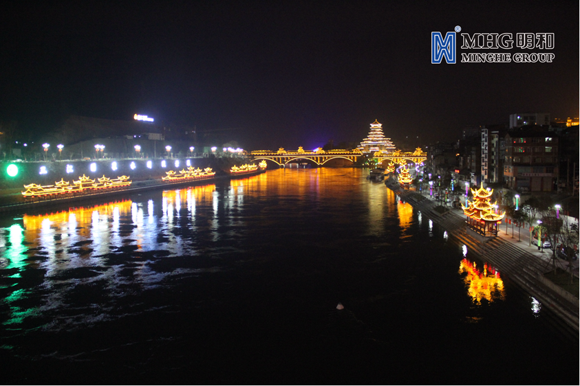 ����С�Ƿ�����ҹ��