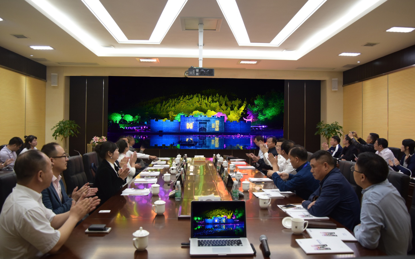 �����Ļ���ֵ�ھ򼰽����ϵ�а�������