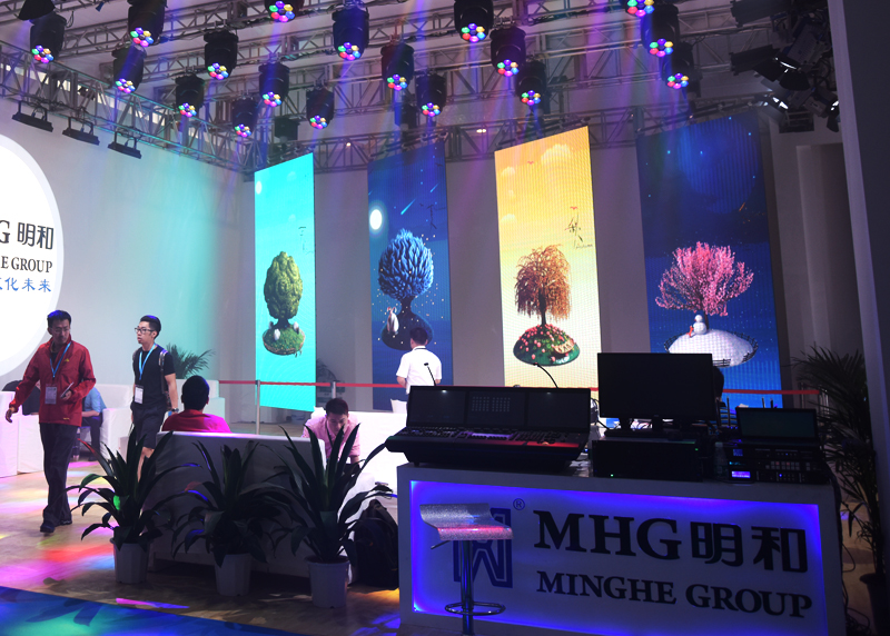 W2ϵ��̼��ά��ʾ��